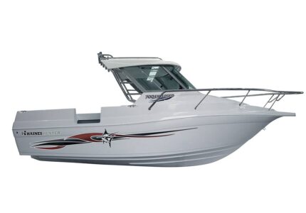 NEW Haines Hunter 700 Enclosed